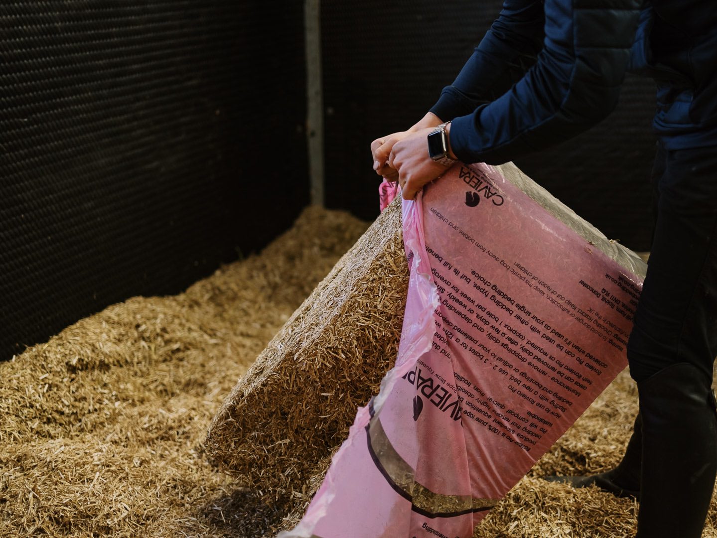 Horse Bedding & Stable Management Caviera Horse Bedding Caviera Horse